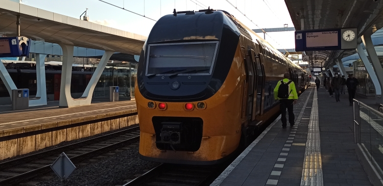 How to travel cheap by train through the Netherlands